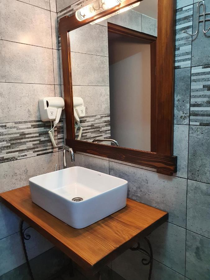Rooms Poienita Slănic-Moldova Esterno foto